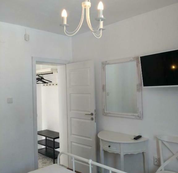 בית מלון כפרי маймун дере басейн, хотел, италианска пица