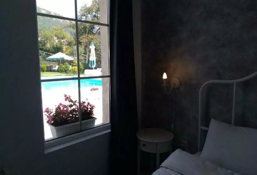 ホテル маймун дере басейн, хотел, италианска пица