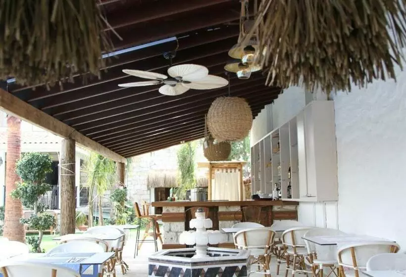 Tasquartas Otel