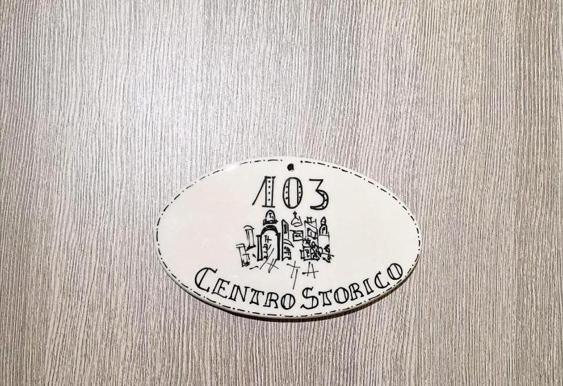 تختخواب و صبحانه Duomo 152 Napoli