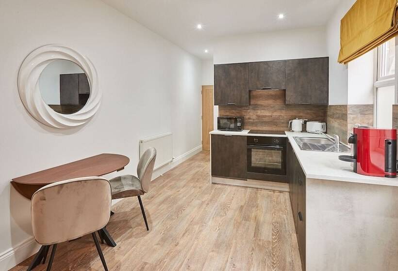 Host & Stay Studio Pods