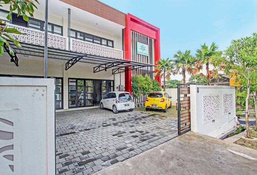 Hotel Capital O 91377 Mk Prime Syariah