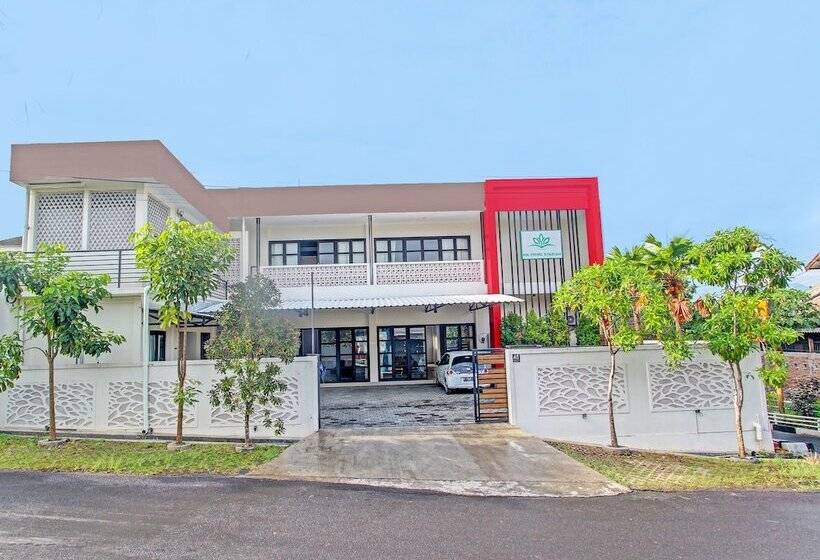 Hotel Capital O 91377 Mk Prime Syariah