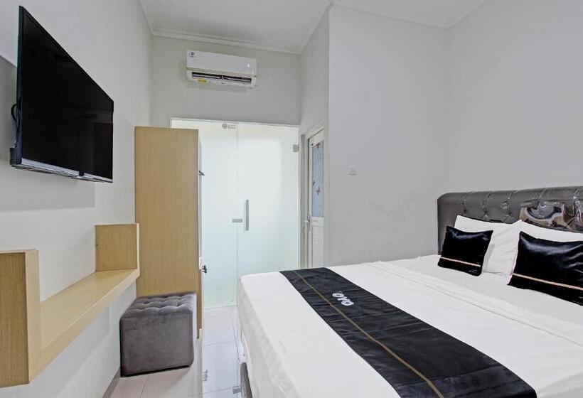 Hotel Capital O 91377 Mk Prime Syariah