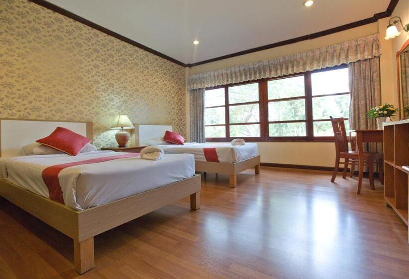 Muaklek Paradise Resort