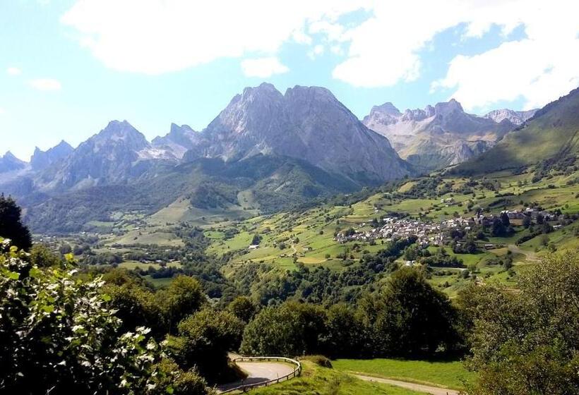 Bed and Breakfast Chambres D Hôtes La Cavalière