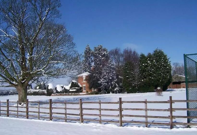 Aamiaismajoitus (B&B) The Grange