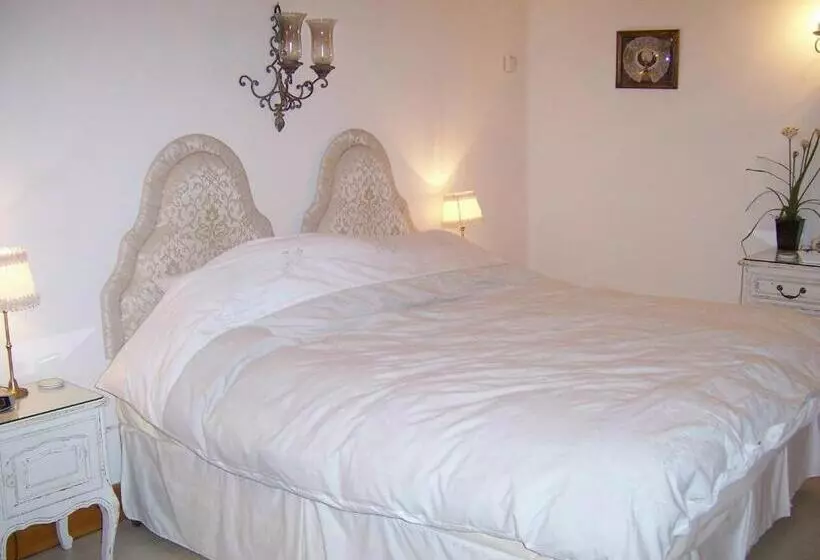 Aamiaismajoitus (B&B) The Grange