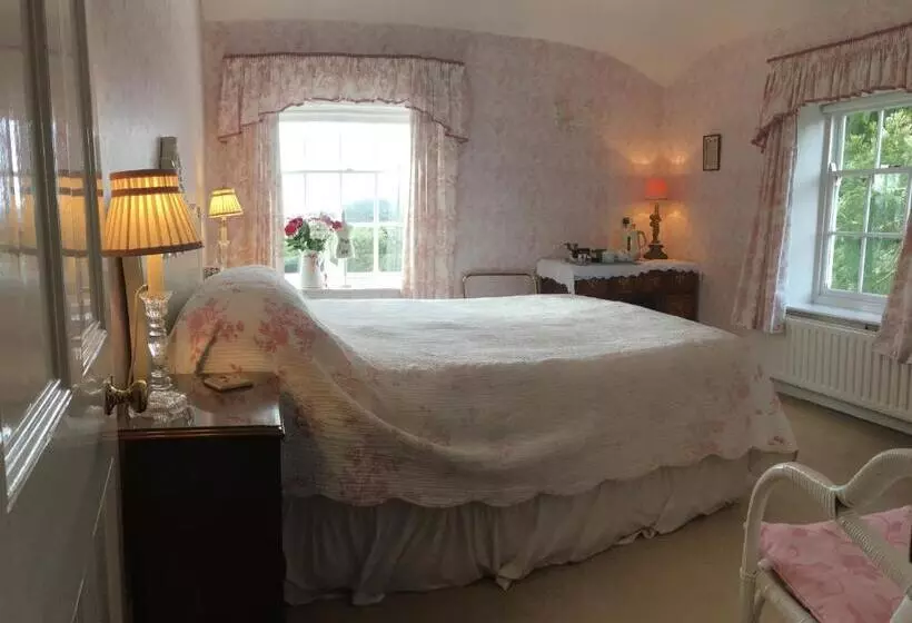 Aamiaismajoitus (B&B) The Grange