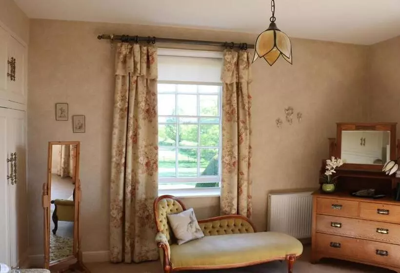 Aamiaismajoitus (B&B) The Grange