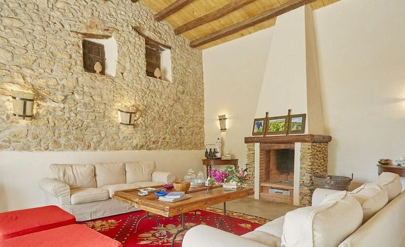 Casale Monte Kronio By Wonderful Italy