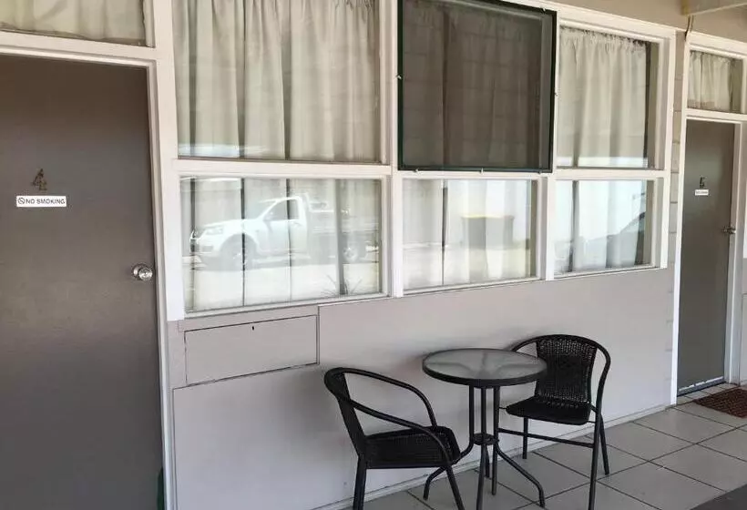 Motelli Plantation Park Motor Inn