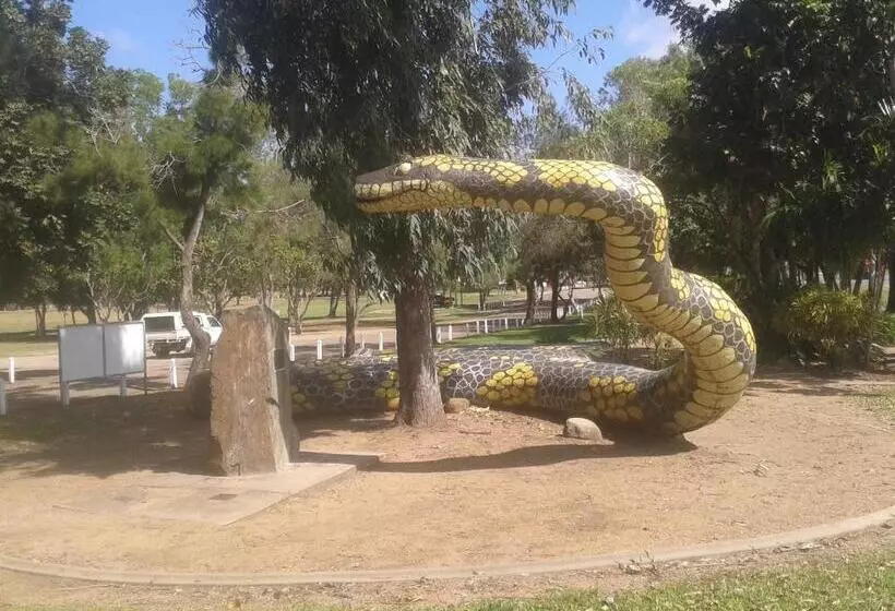 Motelli Plantation Park Motor Inn