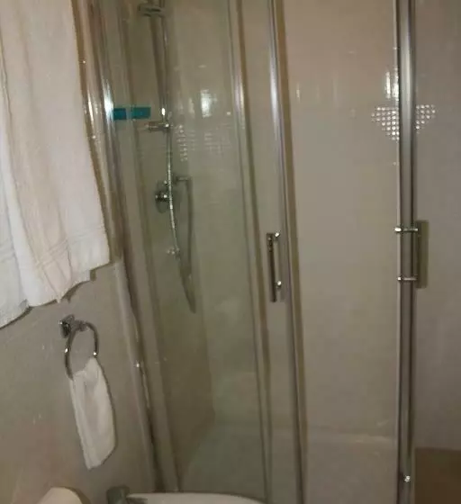 ペンション Affittacamere La Genzianella