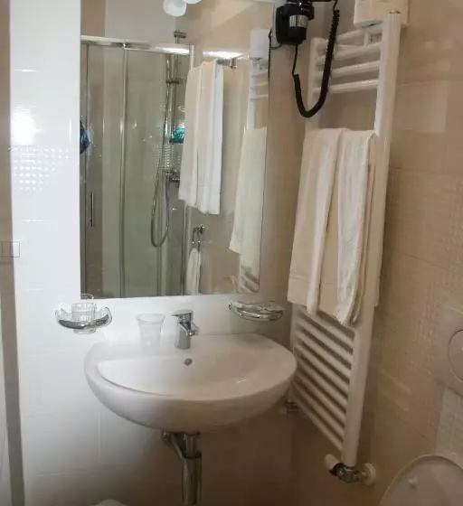 ペンション Affittacamere La Genzianella