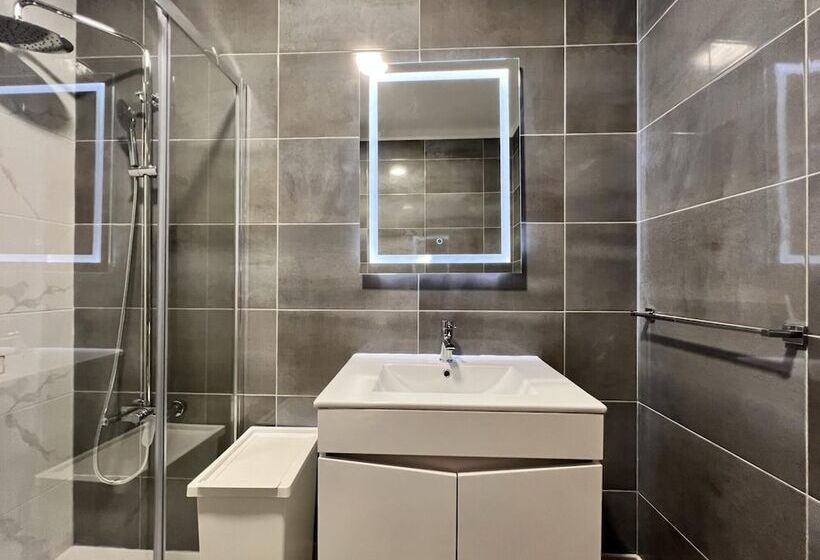 Portimão Classic With Pool By Homing