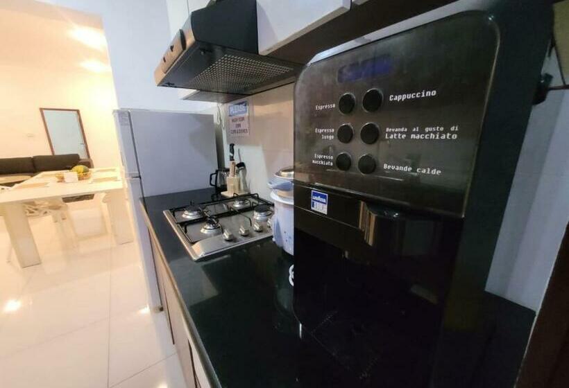 Spacious Luxury Apartment In Relaxing Homey Env