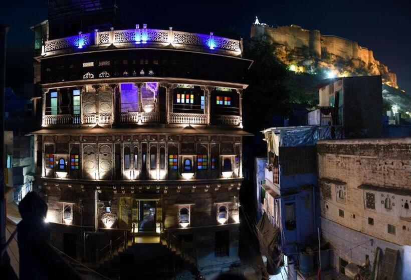 مبيت وإفطار The Thikana Heritage