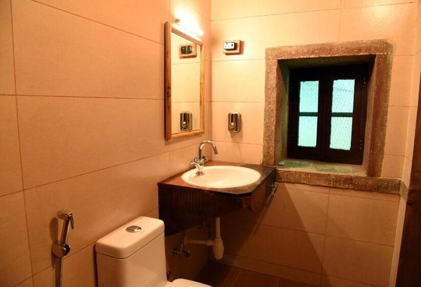 مبيت وإفطار The Thikana Heritage