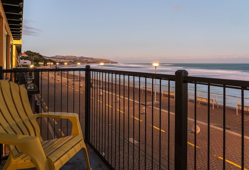 Esplanade Apartments