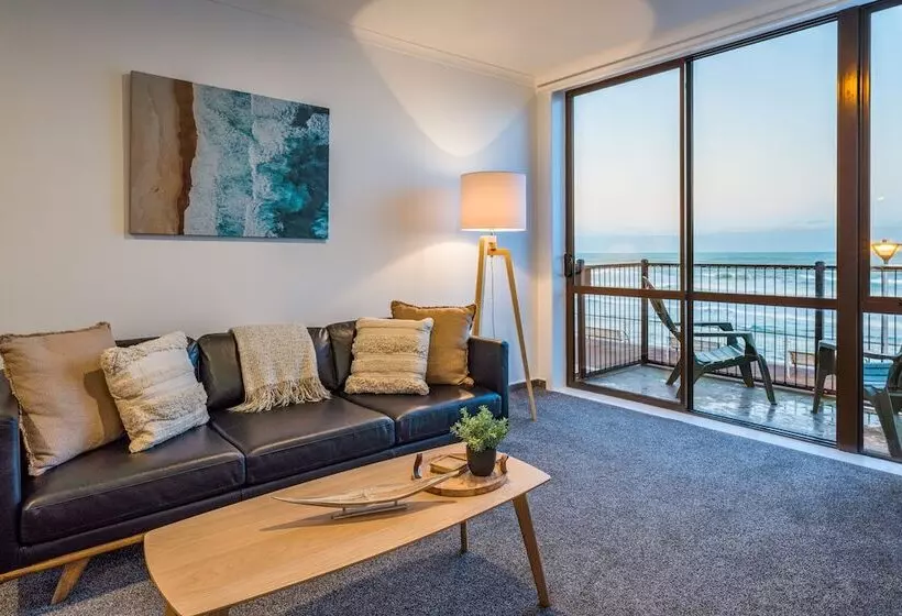 Esplanade Apartments