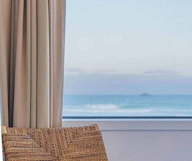 Esplanade Apartments