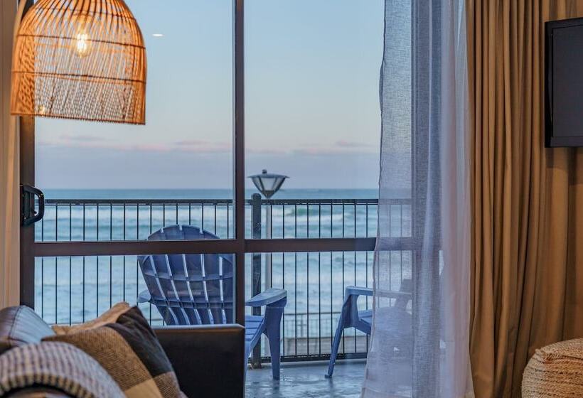 Esplanade Apartments