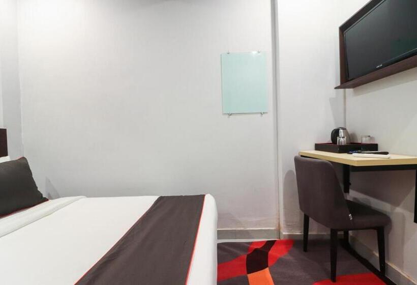 ホテル Super Collection O Sonica Gold Civil Lines