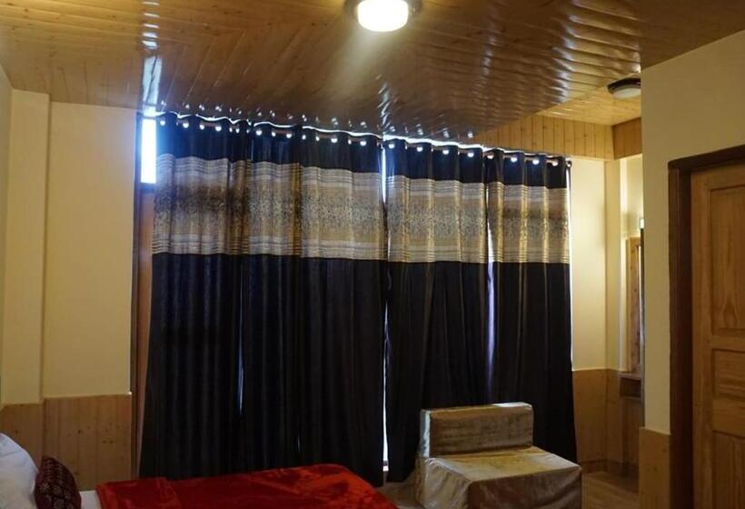 هتل Ditto Room Kufri Ashray