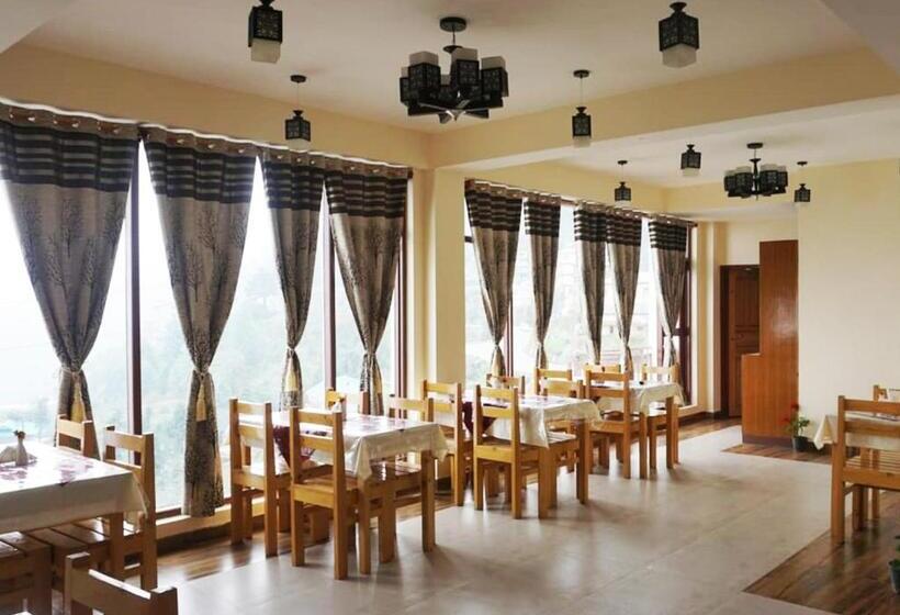 هتل Ditto Room Kufri Ashray