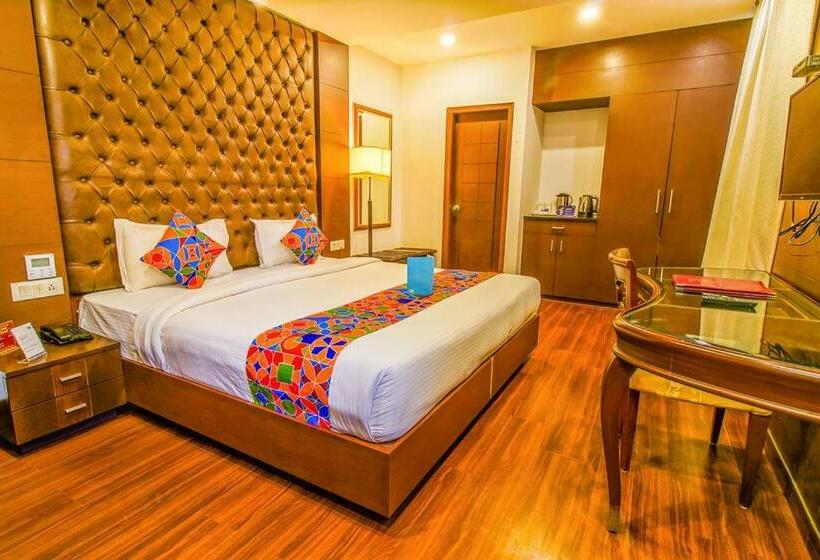 בית מלון כפרי Wti Airport Free Airport Transfar