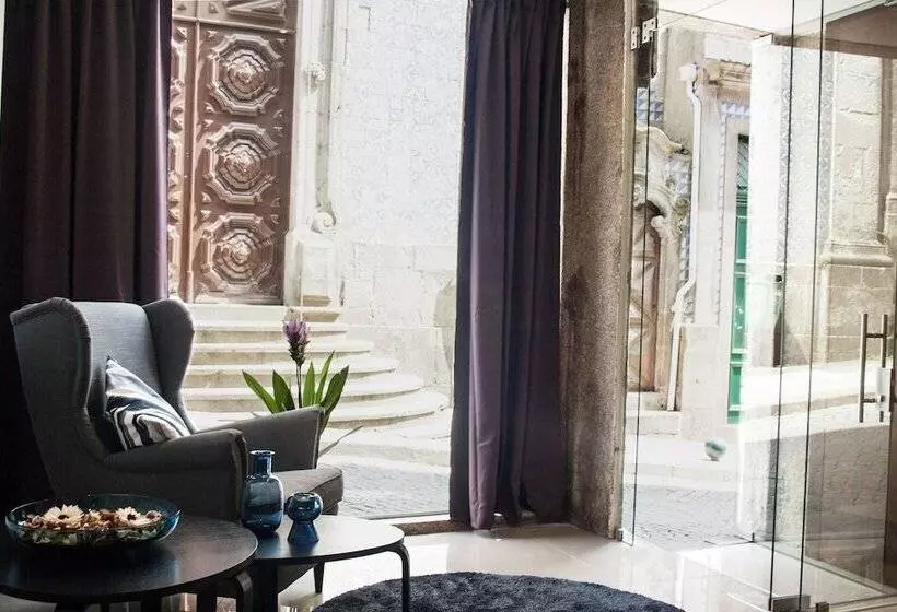 پانسیون Nations Porto   Studios & Suites