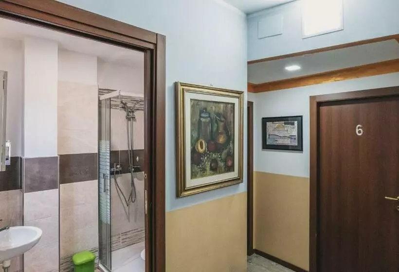پانسیون Venice Vacation House