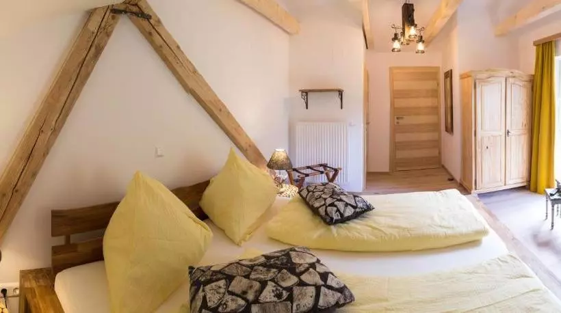 Aamiaismajoitus (B&B) Gästehaus Reicher