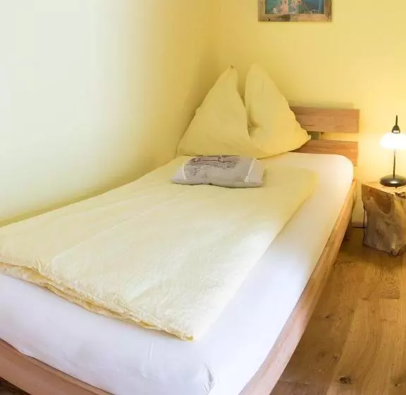 Aamiaismajoitus (B&B) Gästehaus Reicher