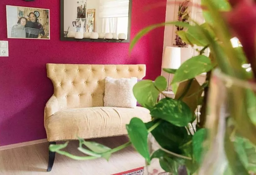 Aamiaismajoitus (B&B) Gästehaus Reicher