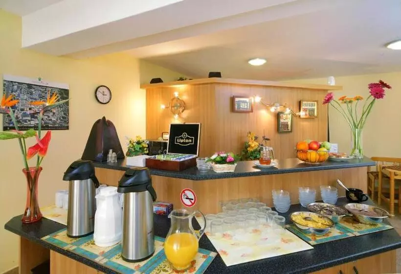 住宿加早餐  Pension Alba