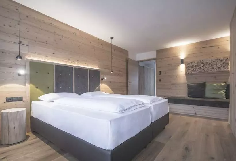 Отель Ahrner Wirt Apartments