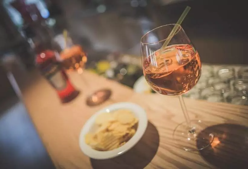 Отель Ahrner Wirt Apartments