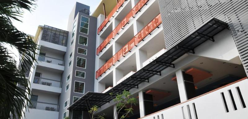 هتل Am Surin Place Sha Extra Plus