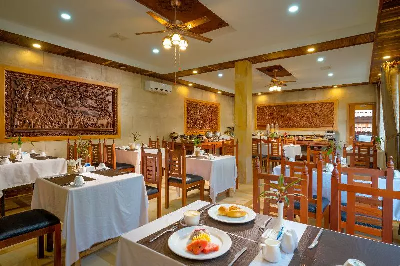 Hotel Model Angkor Resort