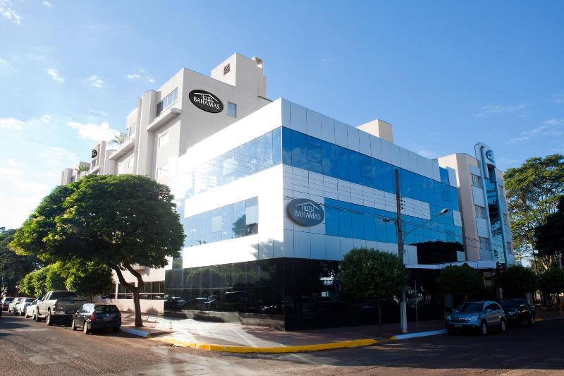 هتل Bahamas