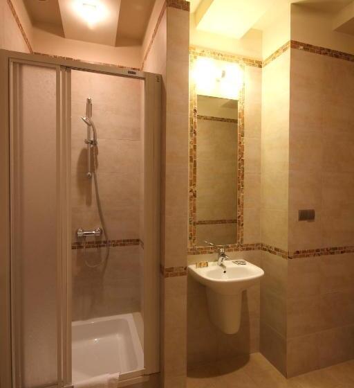 בית מלון כפרי Centrum Green Hill Business & Spa