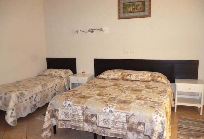 호텔 Eurotravel Bed And Car