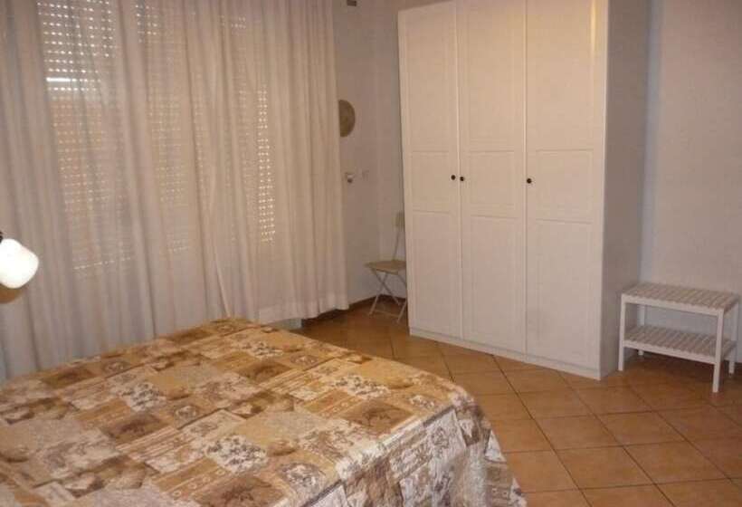 호텔 Eurotravel Bed And Car