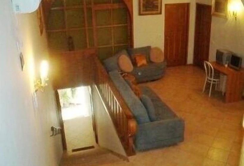 호텔 Eurotravel Bed And Car