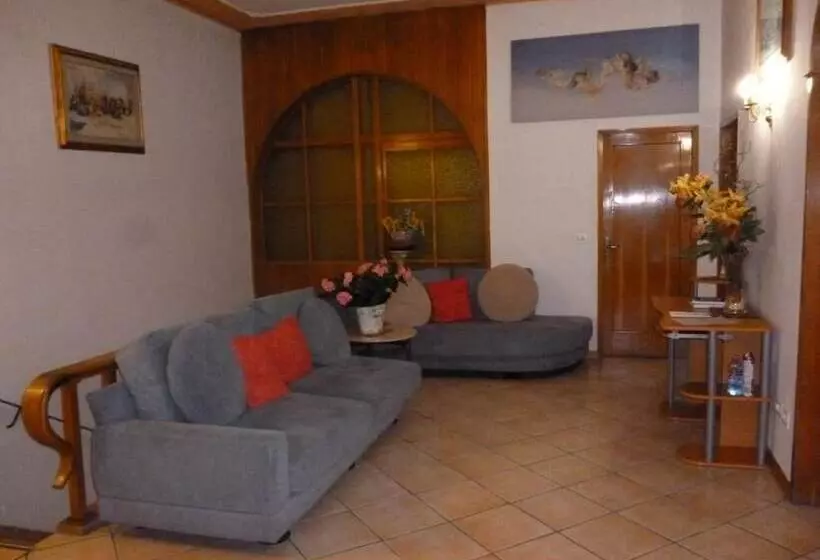 酒店 Eurotravel Bed And Car