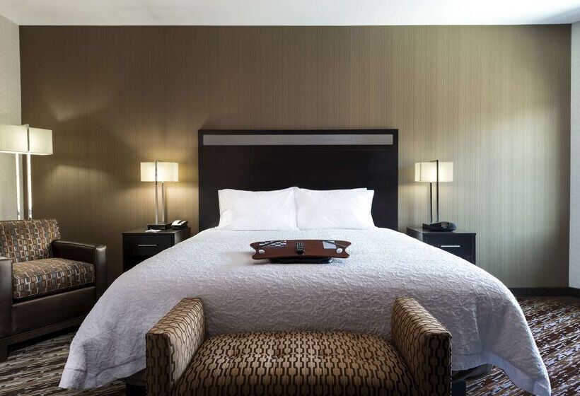 هتل Hampton Inn & Suites Portsmouth Downtown