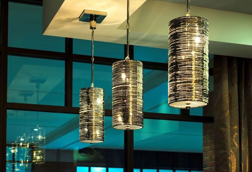 هتل Hampton Inn & Suites Portsmouth Downtown