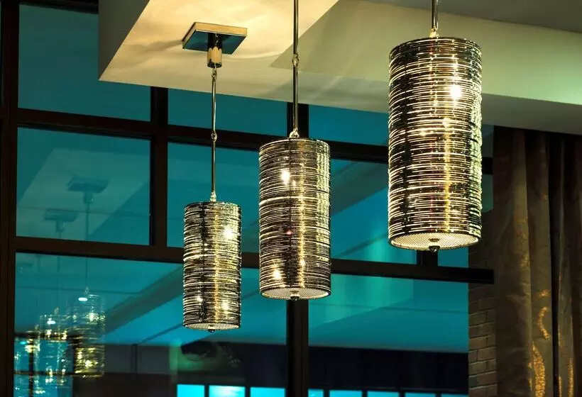 هتل Hampton Inn & Suites Portsmouth Downtown